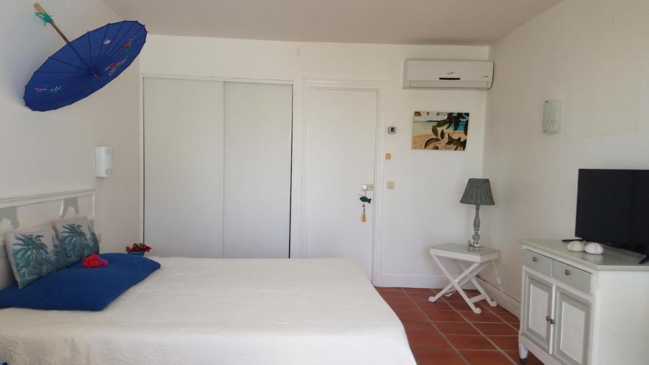 سانت فرانسوا Appartement Rez-De-Chaussee De Villa A 1 Minute De La Plage المظهر الخارجي الصورة